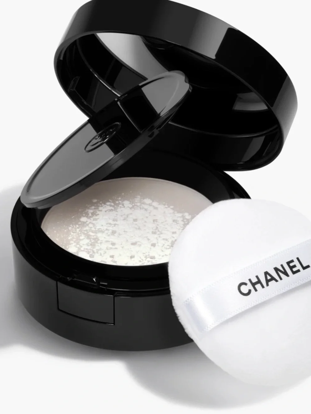 CHANEL Loose Powder Natural On-the-go Finishing Powder Shade 10 Light NIB